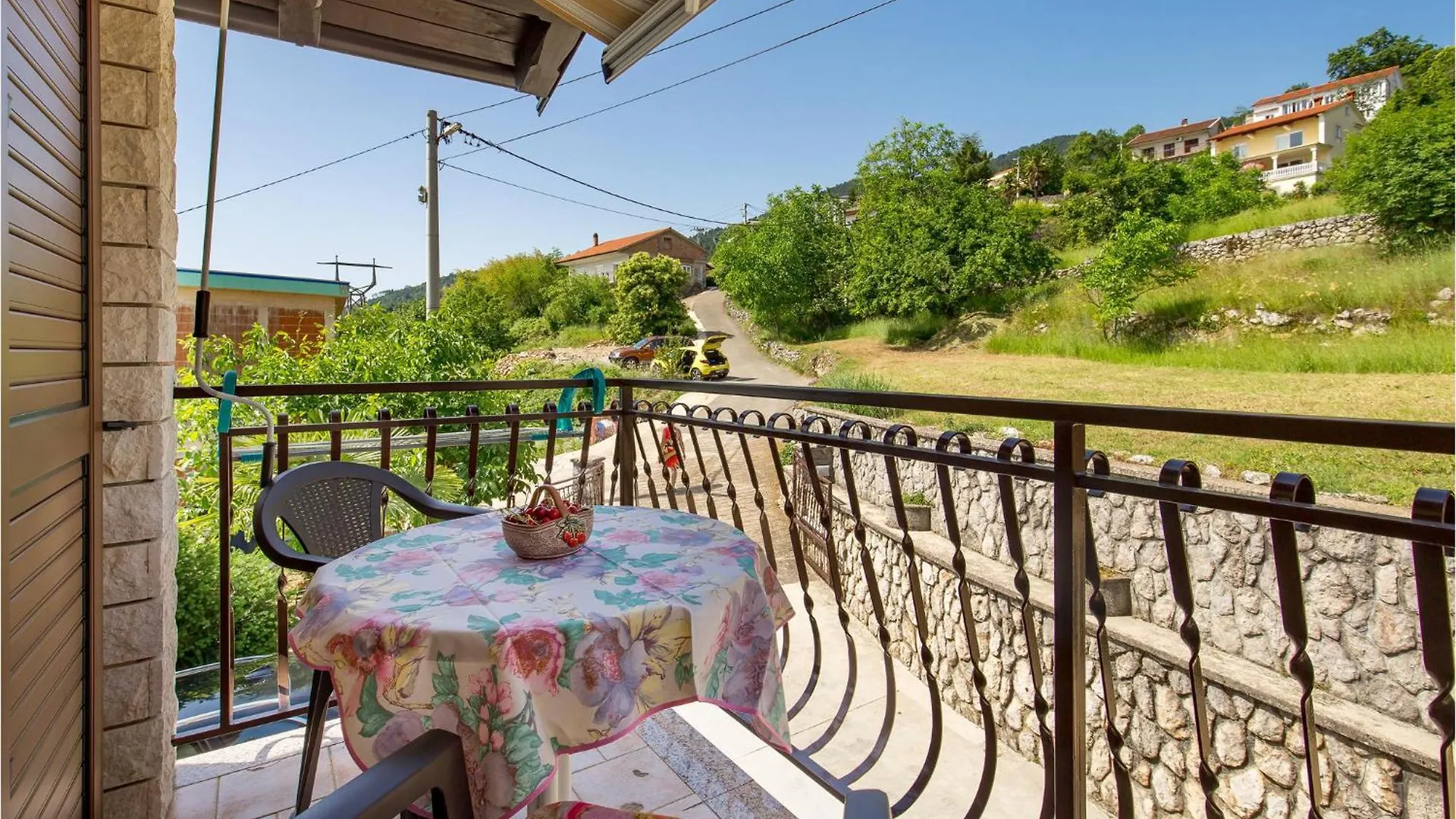 Lovely Home In Lovran With Wifi