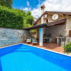 House Pavincic Ferienhaus